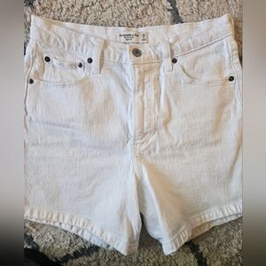 Abercrombie & Fitch The Dad Short High Rise 5 Inch Inseam Size 8